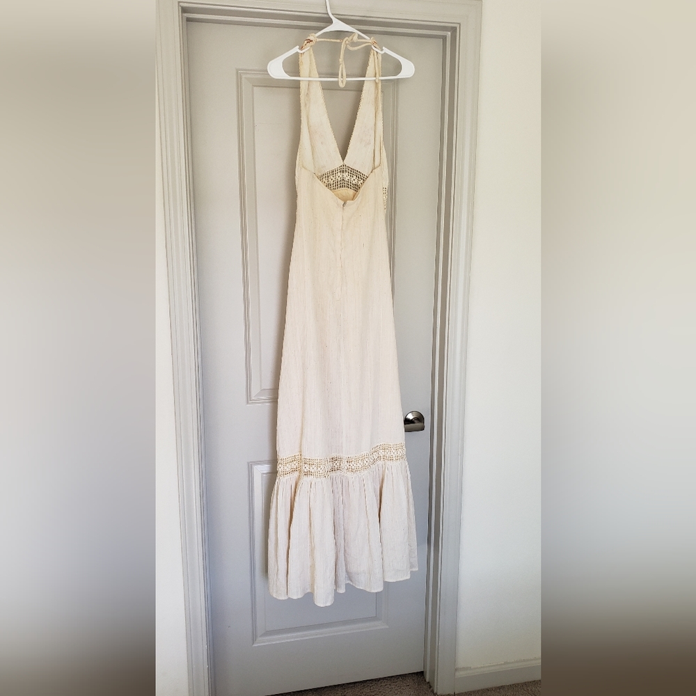Elegant Cream Embroidered Maxi Dress - Picture 4 of 8